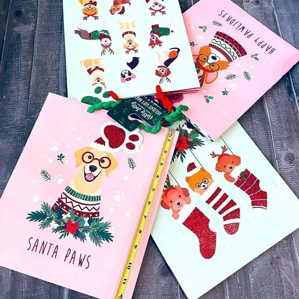 Christmas Dogs Santa Paws Gift Bags 4-pc Set